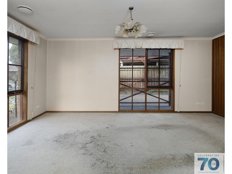 69 Toirram Crescent, Cranbourne VIC 3977