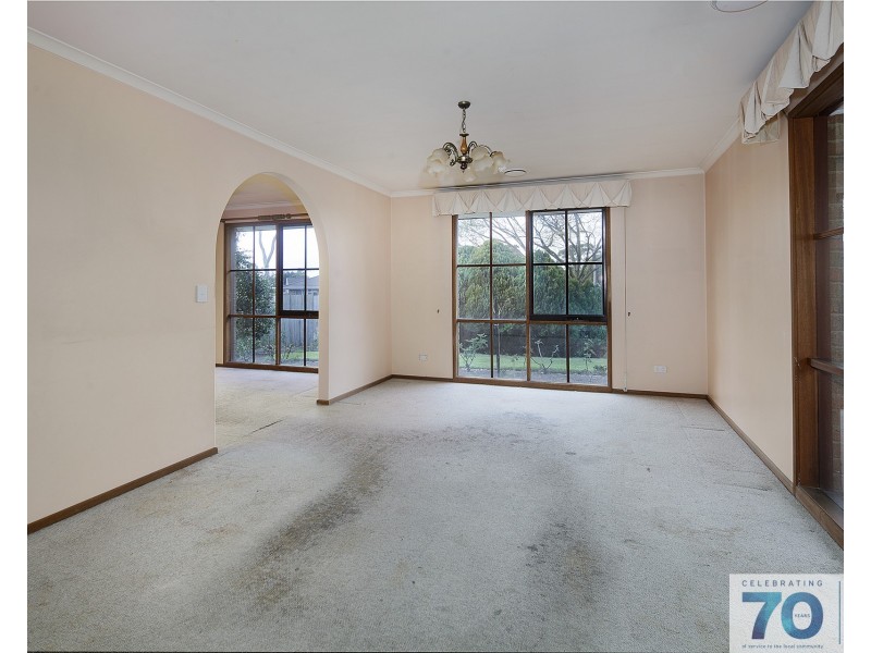 69 Toirram Crescent, Cranbourne VIC 3977