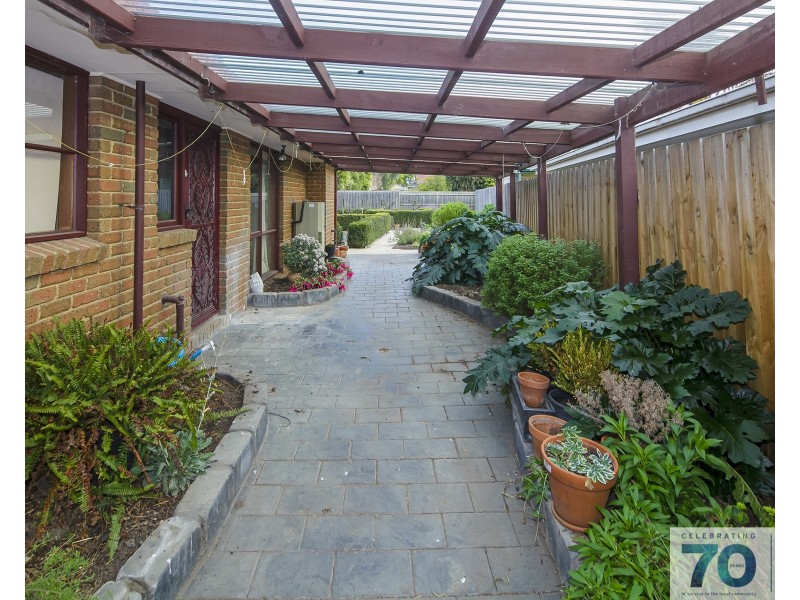 69 Toirram Crescent, Cranbourne VIC 3977