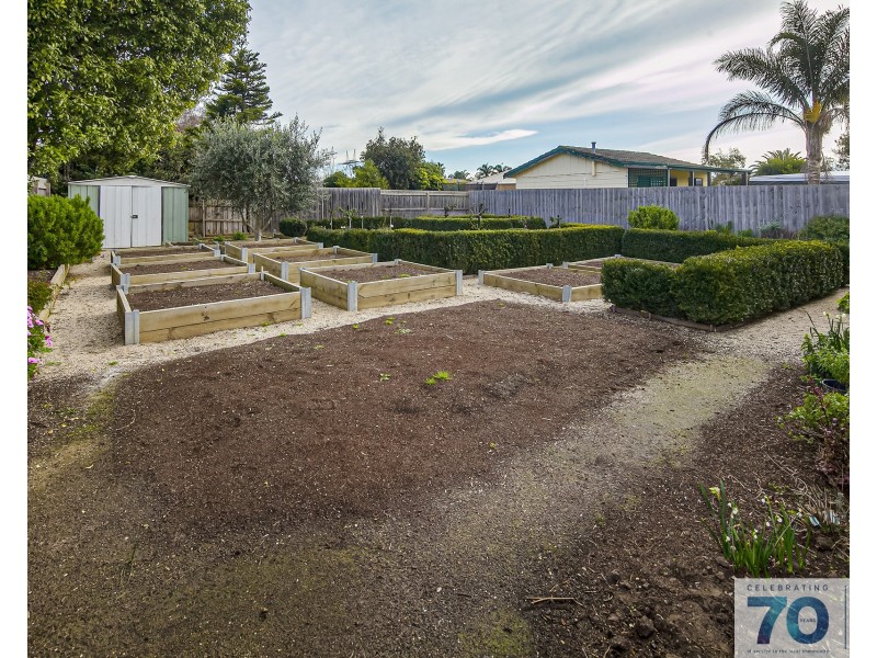 69 Toirram Crescent, Cranbourne VIC 3977