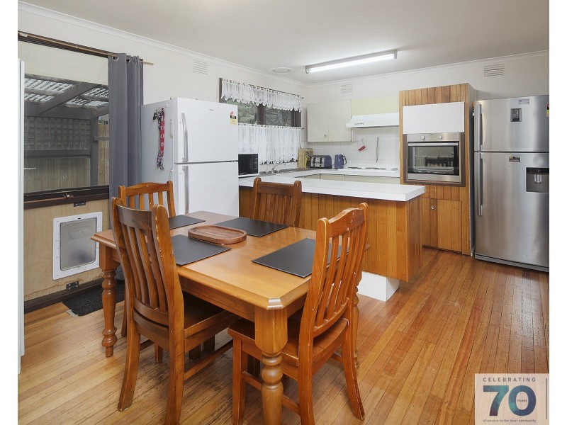 19 Rimfire Crescent, Cranbourne VIC 3977