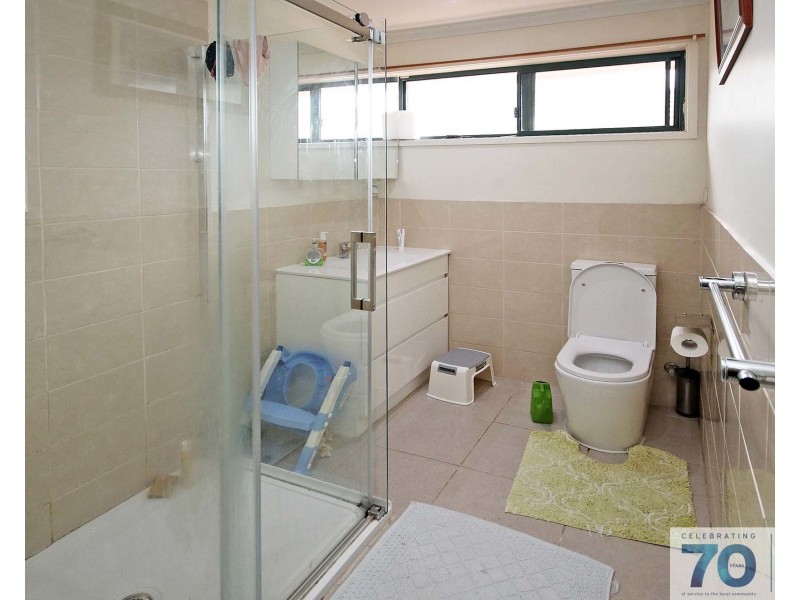 37 McGuigan Drive, Cranbourne West VIC 3977
