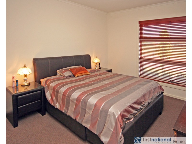 48 Aleppo Place, Cranbourne VIC 3977