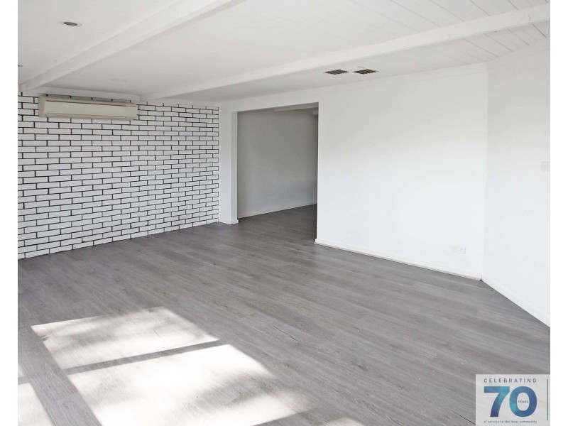 33 Holbourne Drive, Junction Village VIC 3977