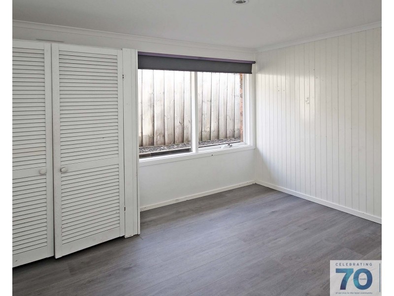 33 Holbourne Drive, Junction Village VIC 3977