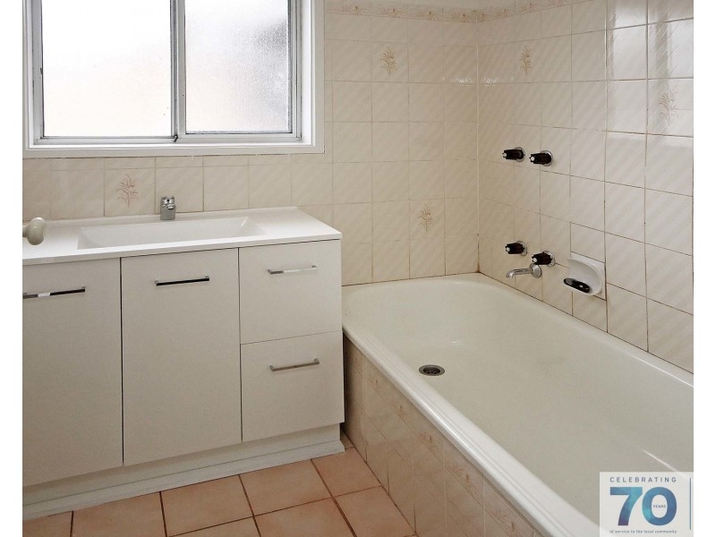 1/4 Walter Street, Cranbourne VIC 3977