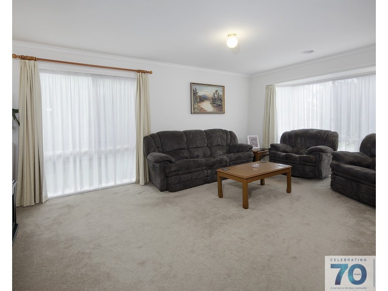 18 Brindalee Place, Cranbourne East VIC 3977