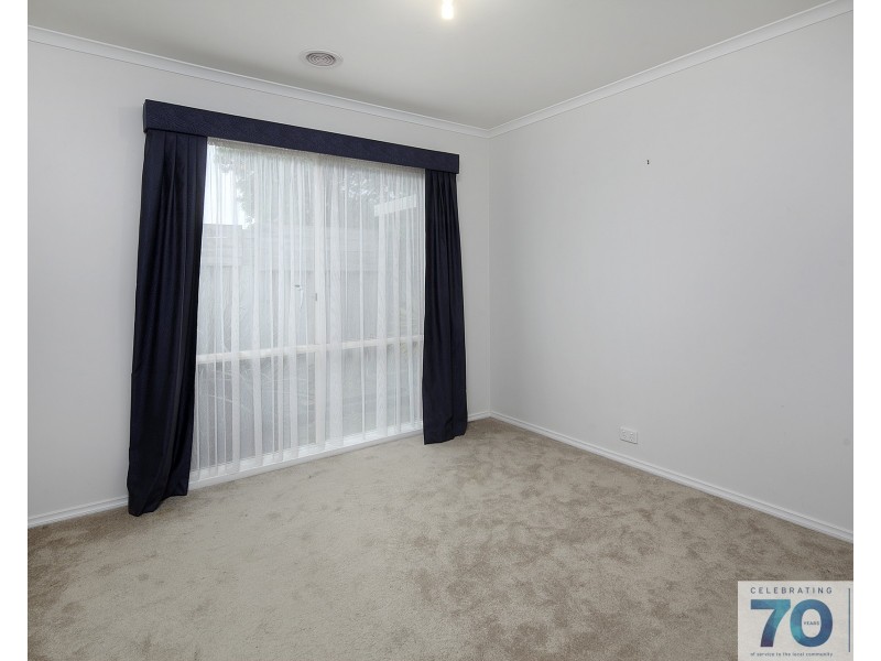 18 Brindalee Place, Cranbourne East VIC 3977