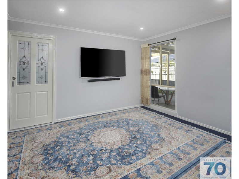 10 Fairhaven Boulevard, Cranbourne West VIC 3977