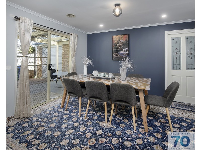 10 Fairhaven Boulevard, Cranbourne West VIC 3977