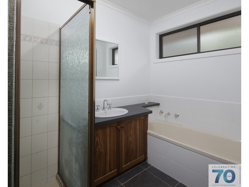 2/16 Russell Street, Cranbourne VIC 3977