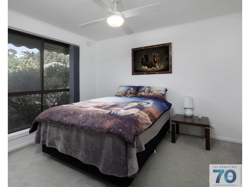 2/16 Russell Street, Cranbourne VIC 3977