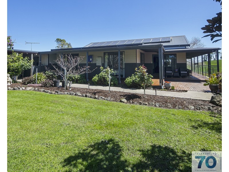 215 O’mearas Road, Poowong VIC 3988