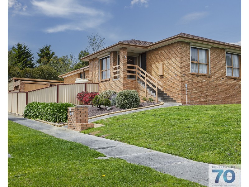 7 Lancefield Court, Endeavour Hills VIC 3802