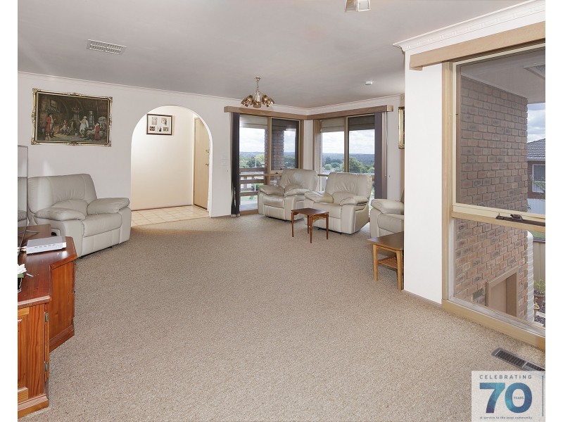 7 Lancefield Court, Endeavour Hills VIC 3802