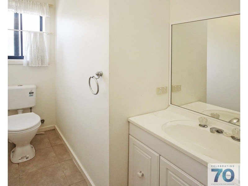 14 Woodhenge Close, Cranbourne East VIC 3977