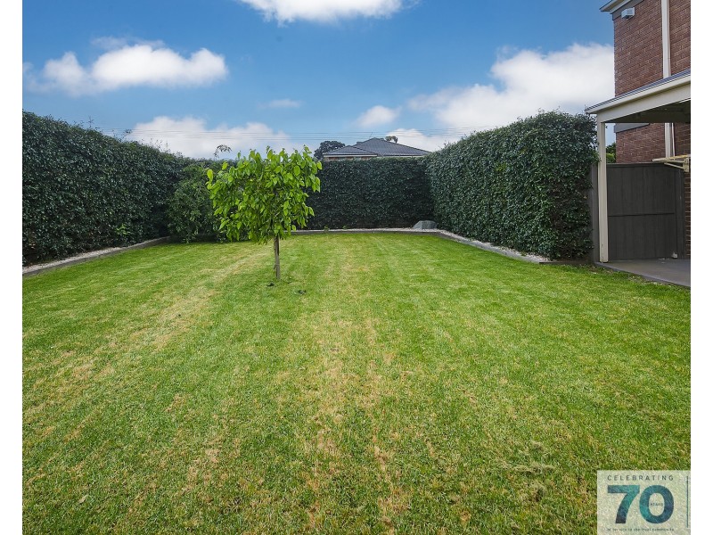 6 Jennifer Street, Junction Village VIC 3977