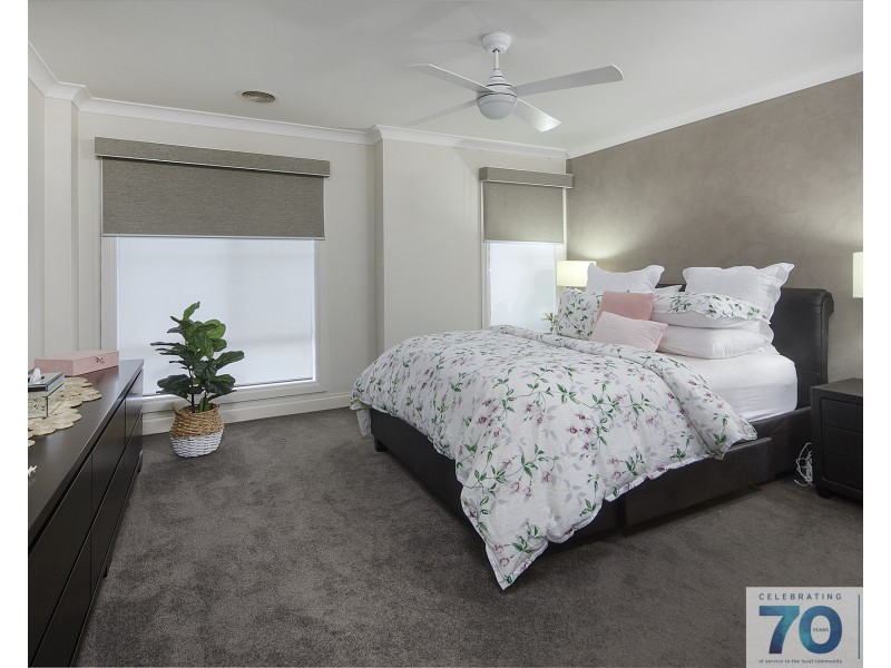 6 Jennifer Street, Cranbourne VIC 3977