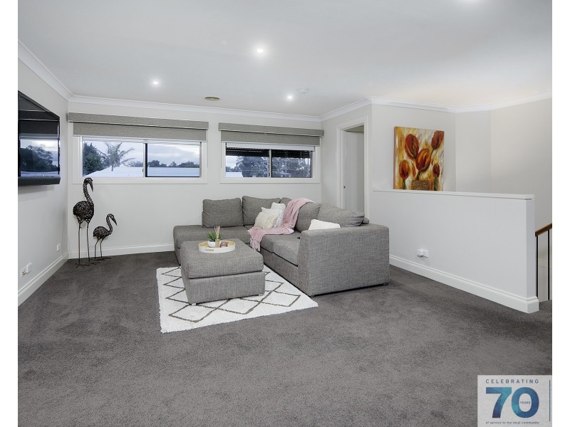 6 Jennifer Street, Cranbourne VIC 3977