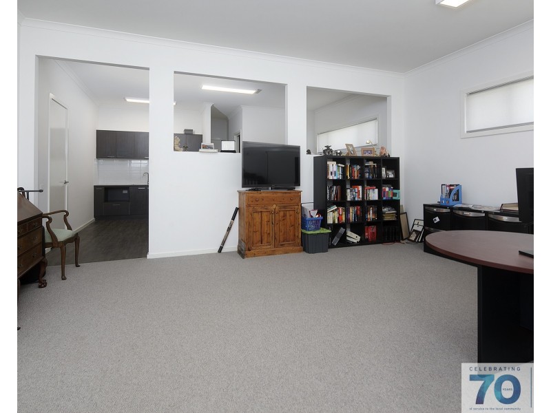 11 Polson Way, Cranbourne West VIC 3977