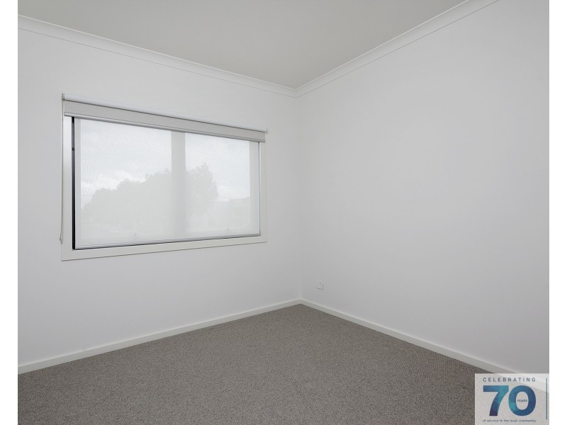 11 Polson Way, Cranbourne West VIC 3977