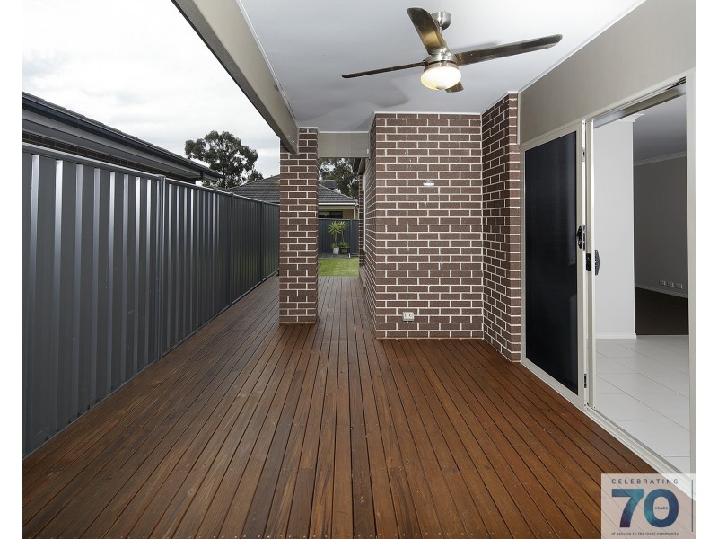 44 Sabel Drive, Cranbourne North VIC 3977