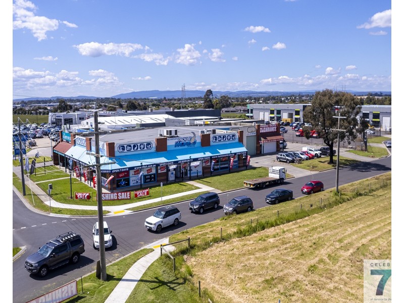 2 & 3/270 South Gippsland Highway, Cranbourne VIC 3977