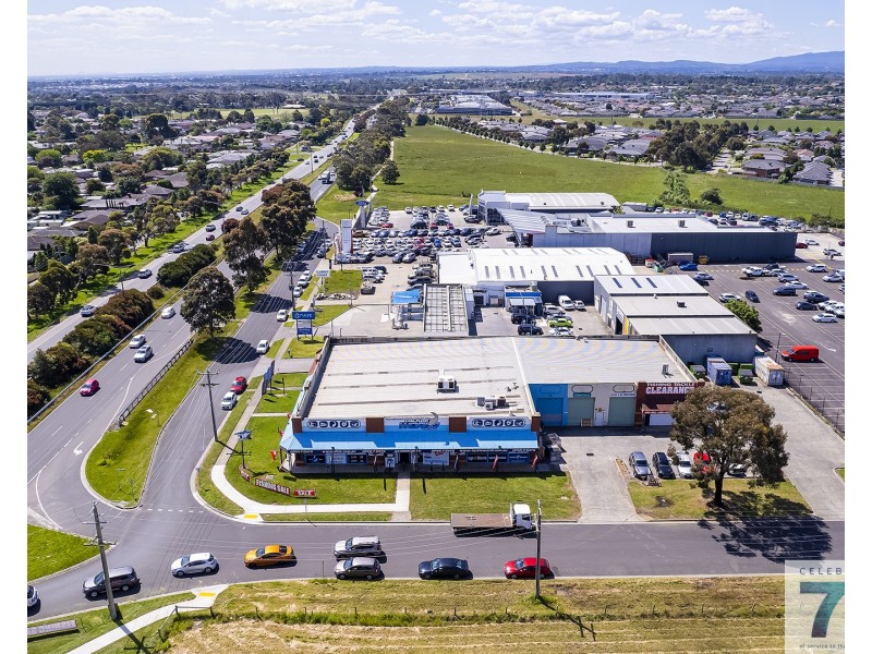 2 & 3/270 South Gippsland Highway, Cranbourne VIC 3977