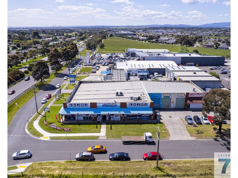 2 & 3/270 South Gippsland Highway, Cranbourne VIC 3977