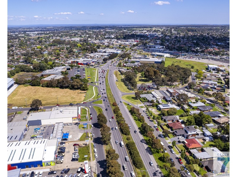 2 & 3/270 South Gippsland Highway, Cranbourne VIC 3977