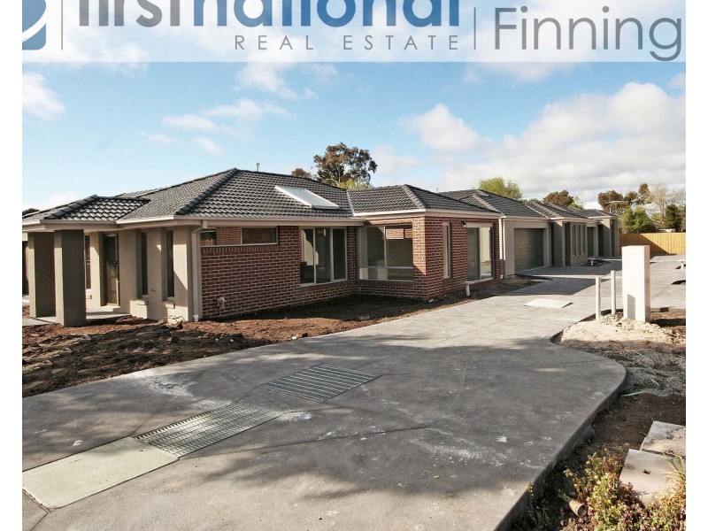 6/6-8 Walter Street, Cranbourne VIC 3977