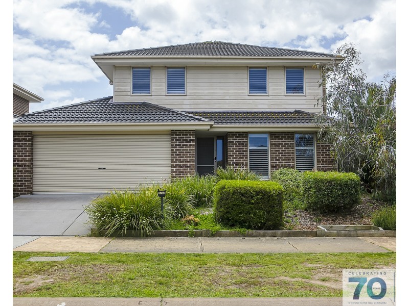 2/33 Orchard Grove, Tyabb VIC 3913