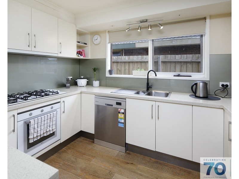 11 Sidney Street, Cranbourne VIC 3977