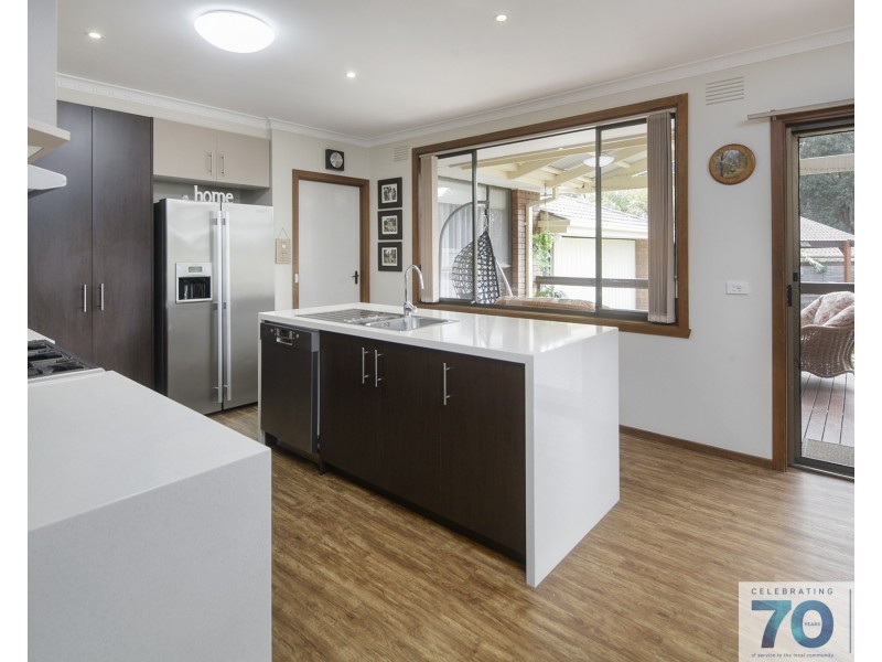 no.15 Rimfire Crescent, Cranbourne VIC 3977