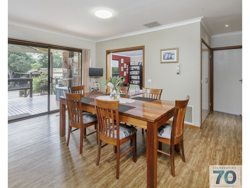 no.15 Rimfire Crescent, Cranbourne VIC 3977