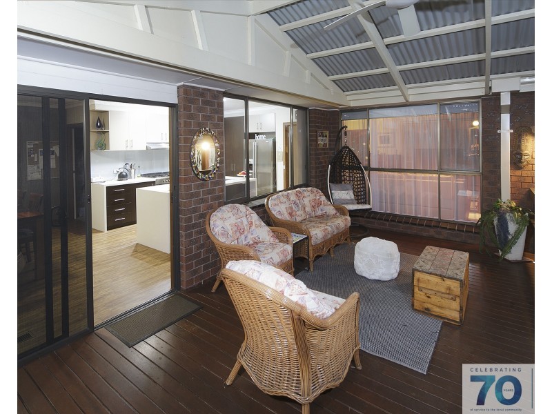 no.15 Rimfire Crescent, Cranbourne VIC 3977