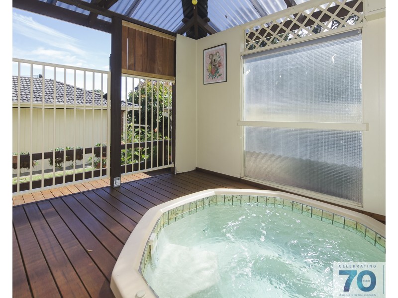 no.15 Rimfire Crescent, Cranbourne VIC 3977