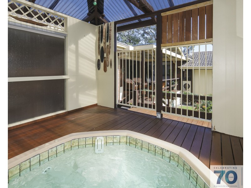 no.15 Rimfire Crescent, Cranbourne VIC 3977