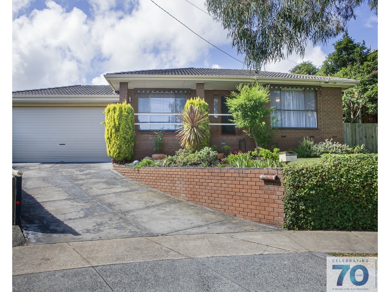 no.15 Rimfire Crescent, Cranbourne VIC 3977