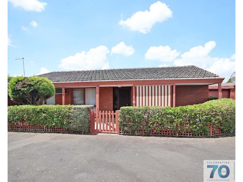 2/85 Clarendon Street, Cranbourne VIC 3977