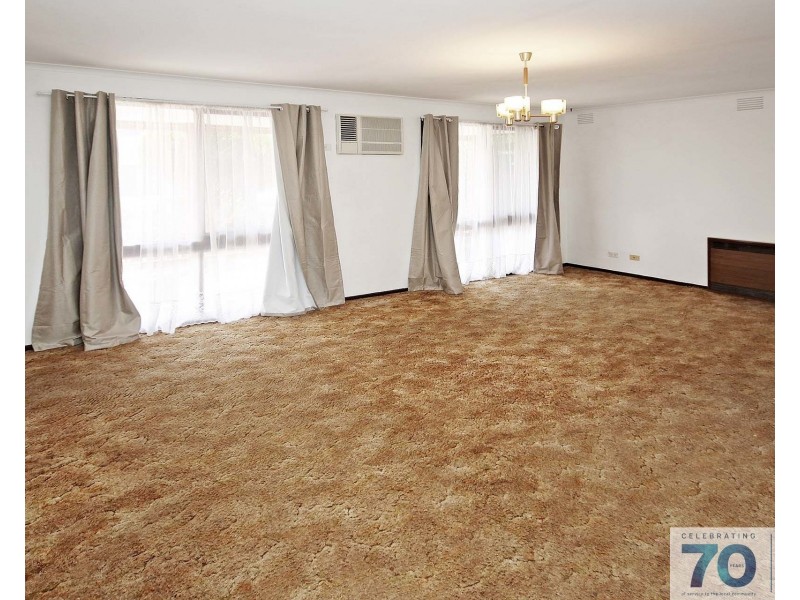 2/85 Clarendon Street, Cranbourne VIC 3977