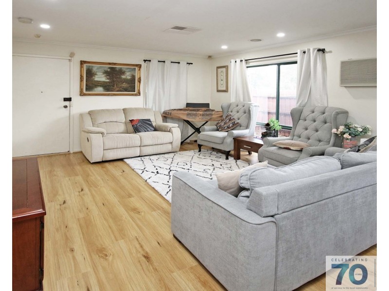 37 McGuigan Drive, Cranbourne West VIC 3977