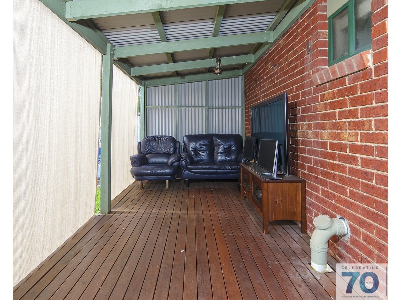 37 McGuigan Drive, Cranbourne West VIC 3977