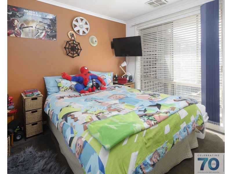 44 Raisell Road, Cranbourne West VIC 3977