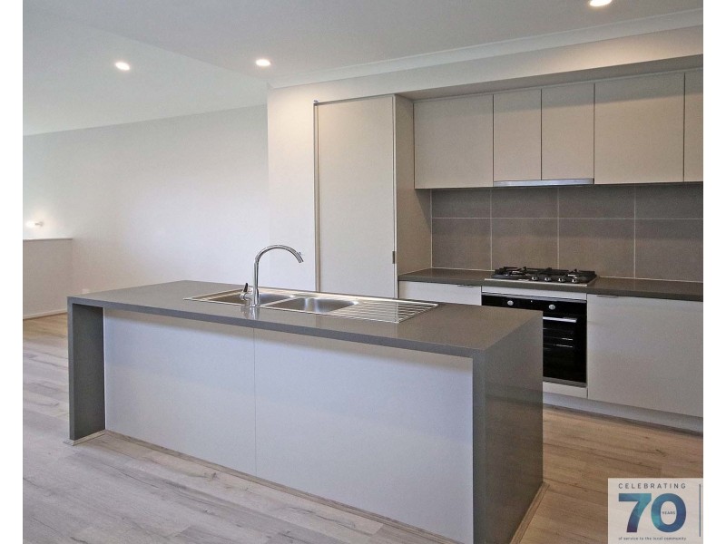 11 Poplar Lane, Clyde VIC 3978