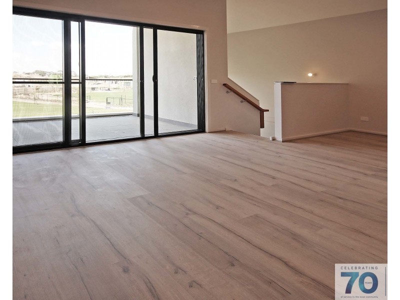 11 Poplar Lane, Clyde VIC 3978