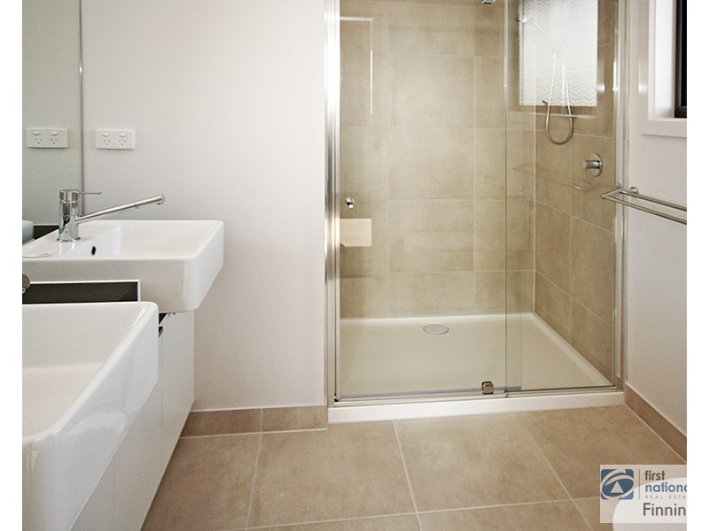 44 Cherrington Avenue, Officer VIC 3809