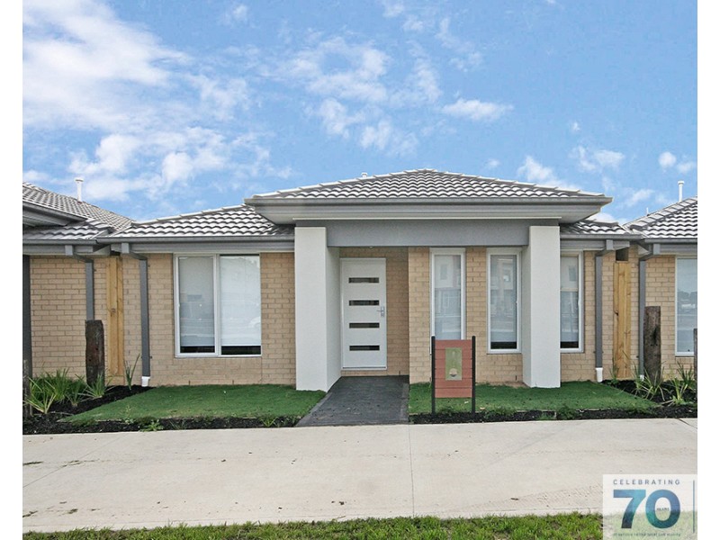 5 Fairweather Parade, Officer VIC 3809