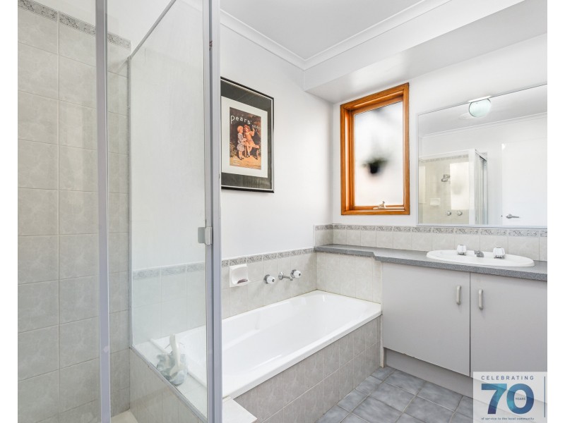 1 Alpha Close, Hampton Park VIC 3976