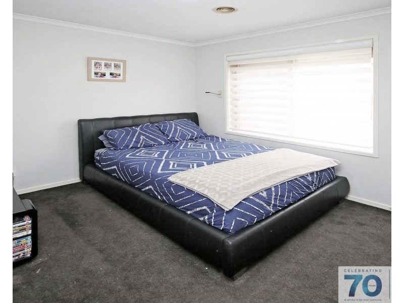 9 Bellarine Drive, Cranbourne VIC 3977